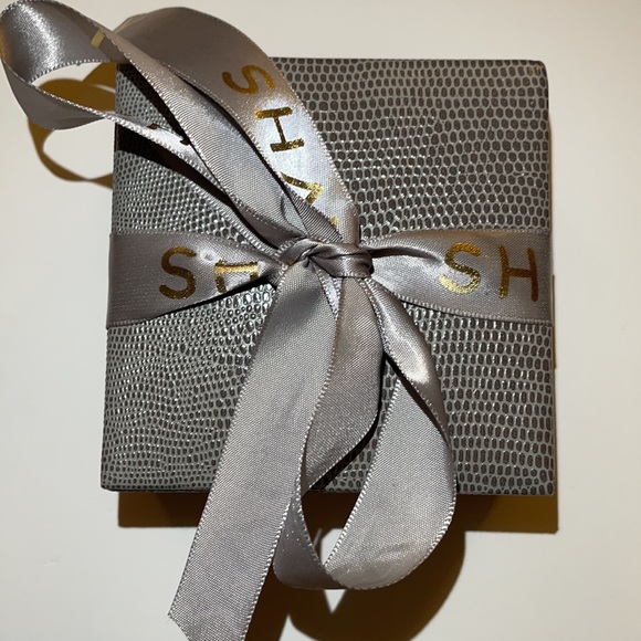 SHAY Diamond Triple Starburst Earrings - Picture 6 of 7